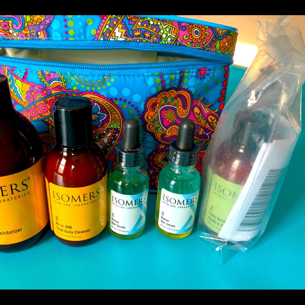 Isomers Head to Toe Kit w/Bonus Cosmetic Case